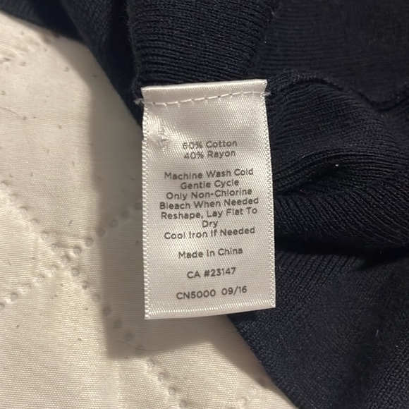 3/4 length black Talbots boatneck top with 3 buttons on each shoulder. Size M. - Picture 4 of 4